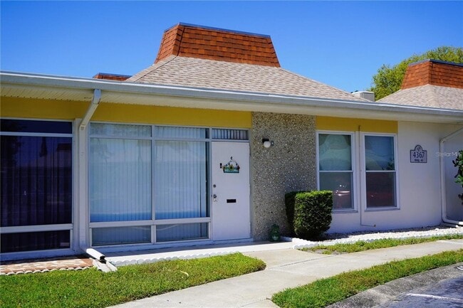 Building Photo - 4367 Tahitian Gardens Cir