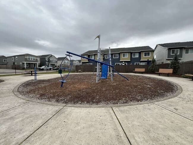 Building Photo - Modern 2022-Built 3-Bedroom Home with Open Layout, Entertainer’s Kitchen. Near Parks & Playgrounds