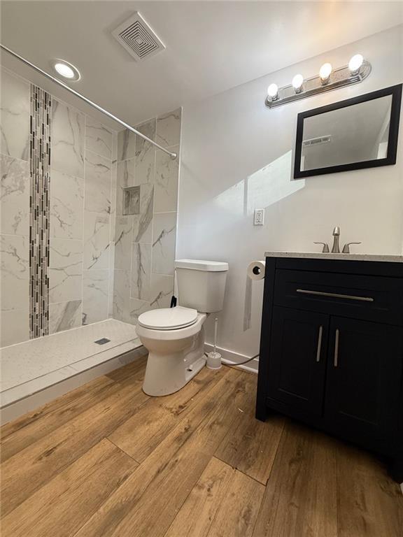 Building Photo - 221 Sheppard Pl