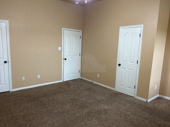 Building Photo - 4705 Autumn Valley Dr