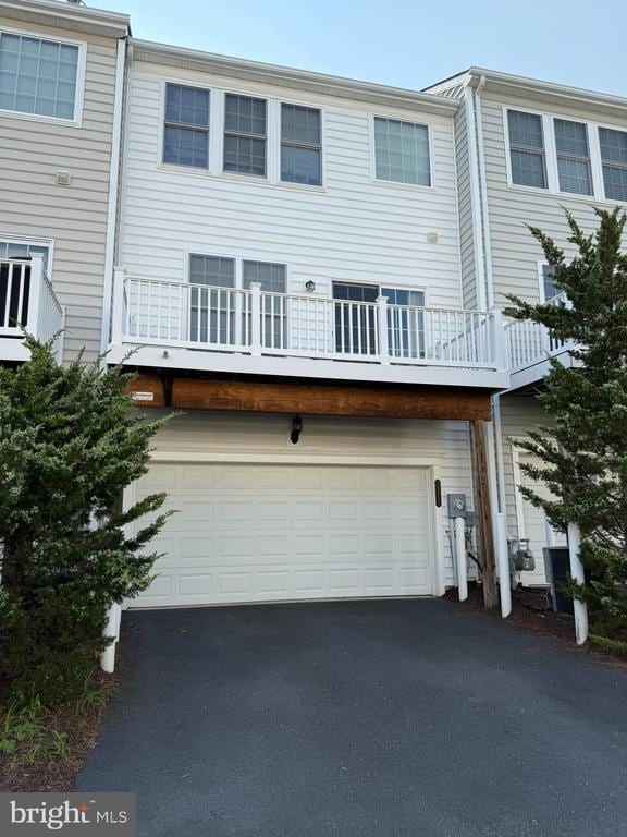 Building Photo - 14855 Potomac Branch Dr