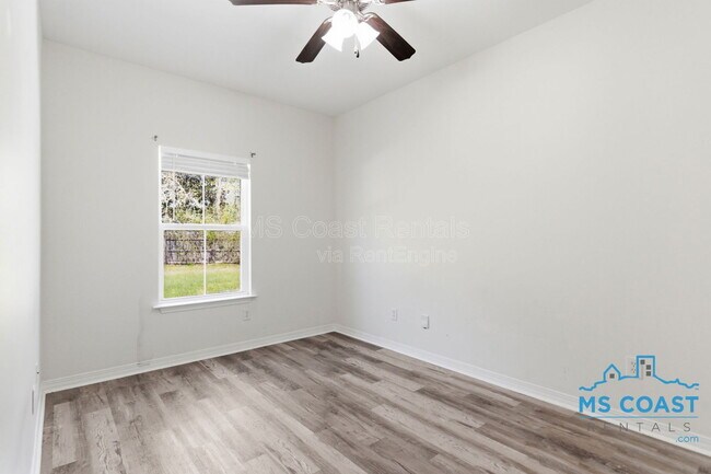 Building Photo - 125 Earle Taylor Ln