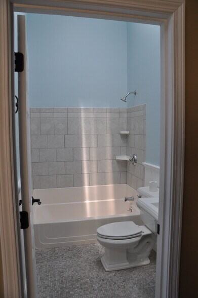 Guest bath - 181 Littleton Rd