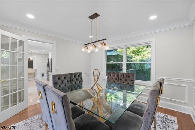 Building Photo - 41 Stirling Terrace