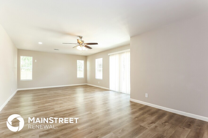 Building Photo - 5814 Castle Brook Dr