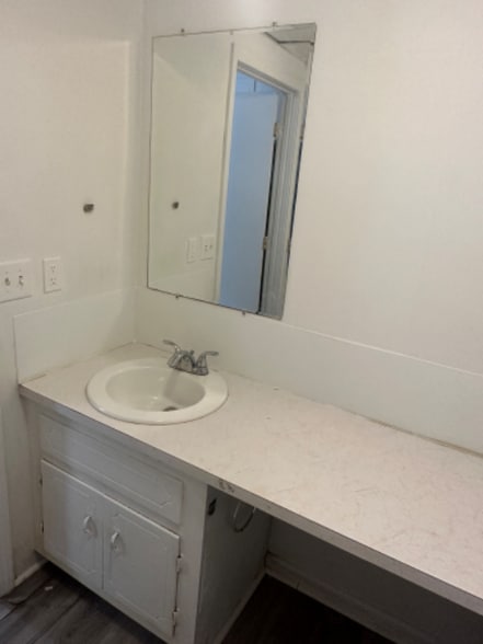 Building Photo - 1923 Norwood St SW