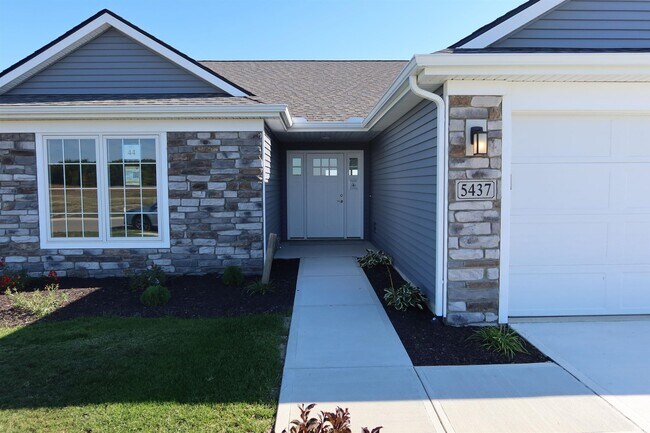 Building Photo - 5437 Broad Fields Cove