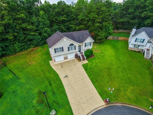 Building Photo - 52 Fieldstone Ct
