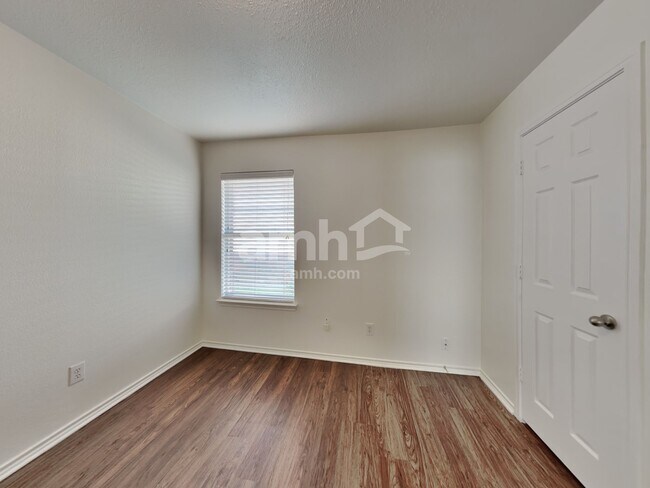 Building Photo - 313 Flowering Plum Ln