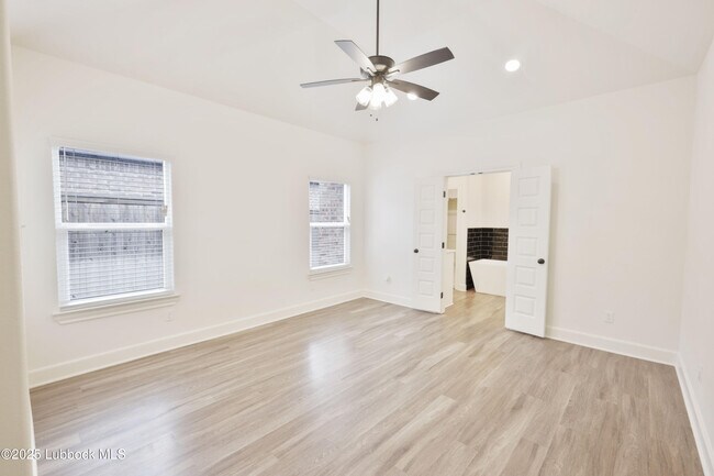 Building Photo - 5005 Prentiss Ave