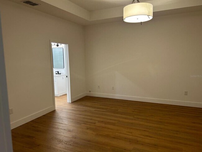 Building Photo - 7591 Purple Finch St