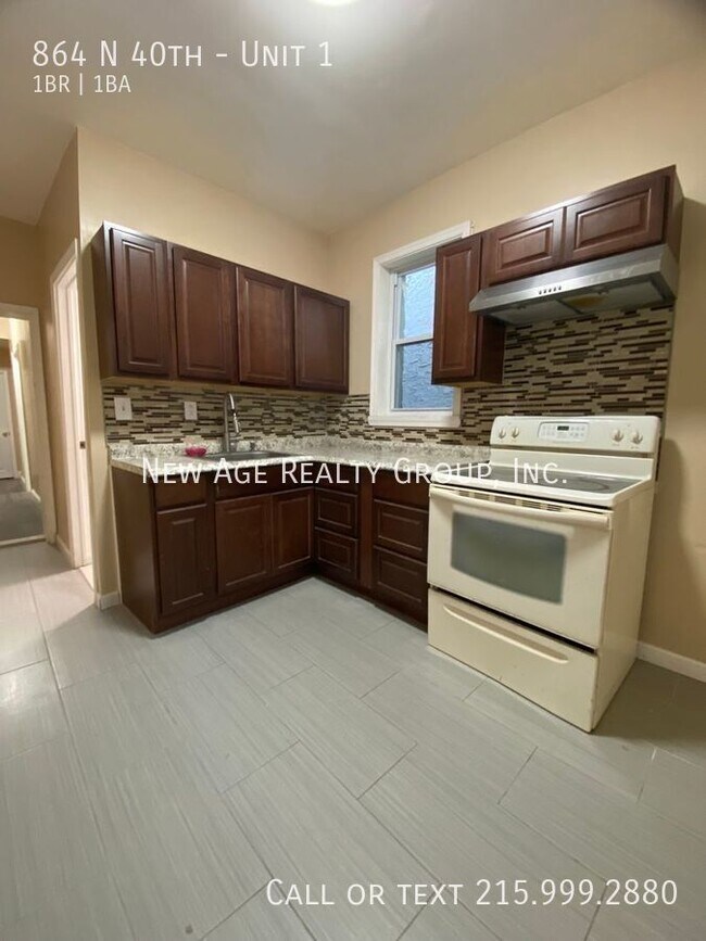 Building Photo - 864 N 40th-Unit 1