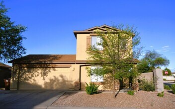 Building Photo - Meadow Vista