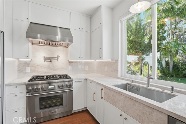 Building Photo - 35 Sunny Slope