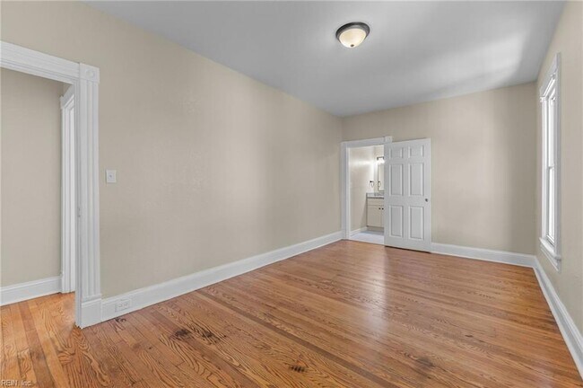 Building Photo - 1611 McDaniel St