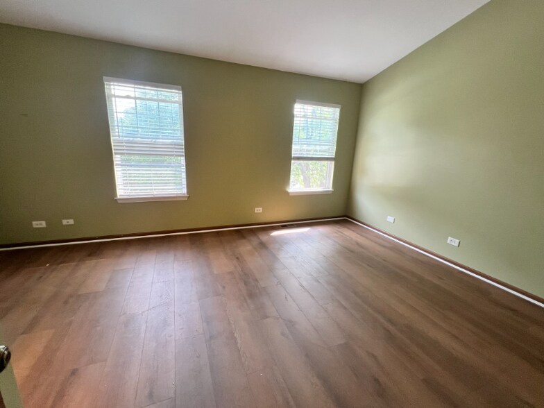 Building Photo - 2723 Glenwood Ct