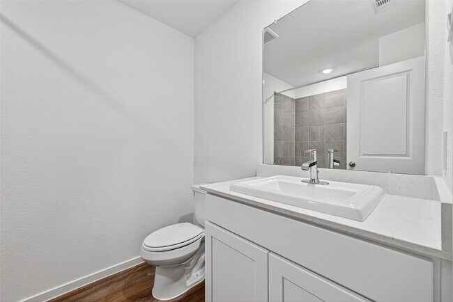 Building Photo - 27727 Dream Prt Dr