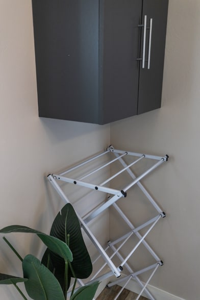 Building Photo - 1004 W Kamps Ave