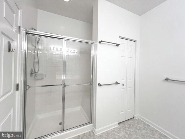 Building Photo - 2493 Amber Orchard Ct