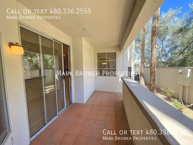 Building Photo - 2992 N Miller Rd