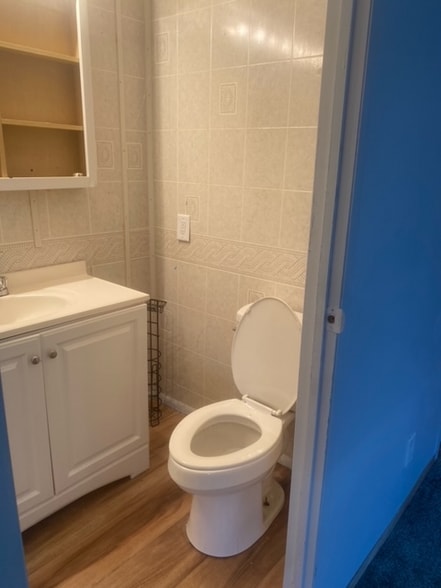 Building Photo - 700 Beck Rd