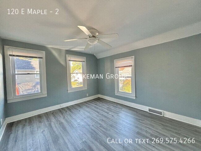 Building Photo - 120 E Maple-2