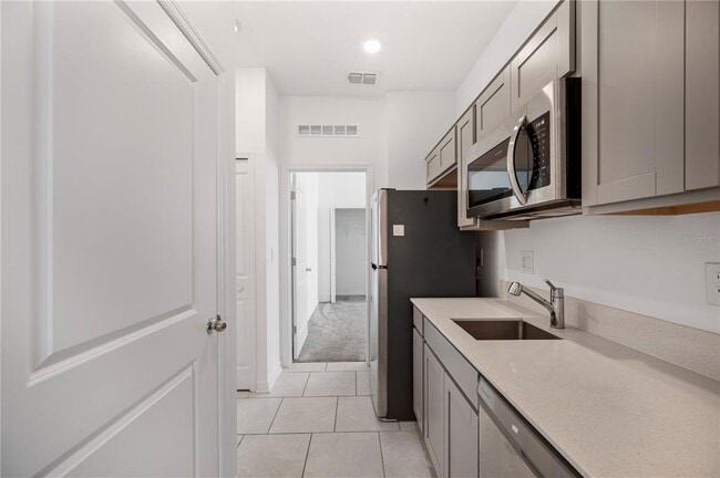 Building Photo - 1453 Austin St