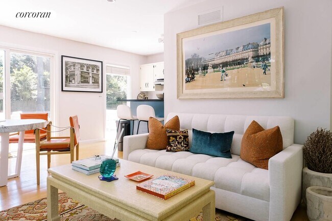 Building Photo - 8 Bathgate Rd