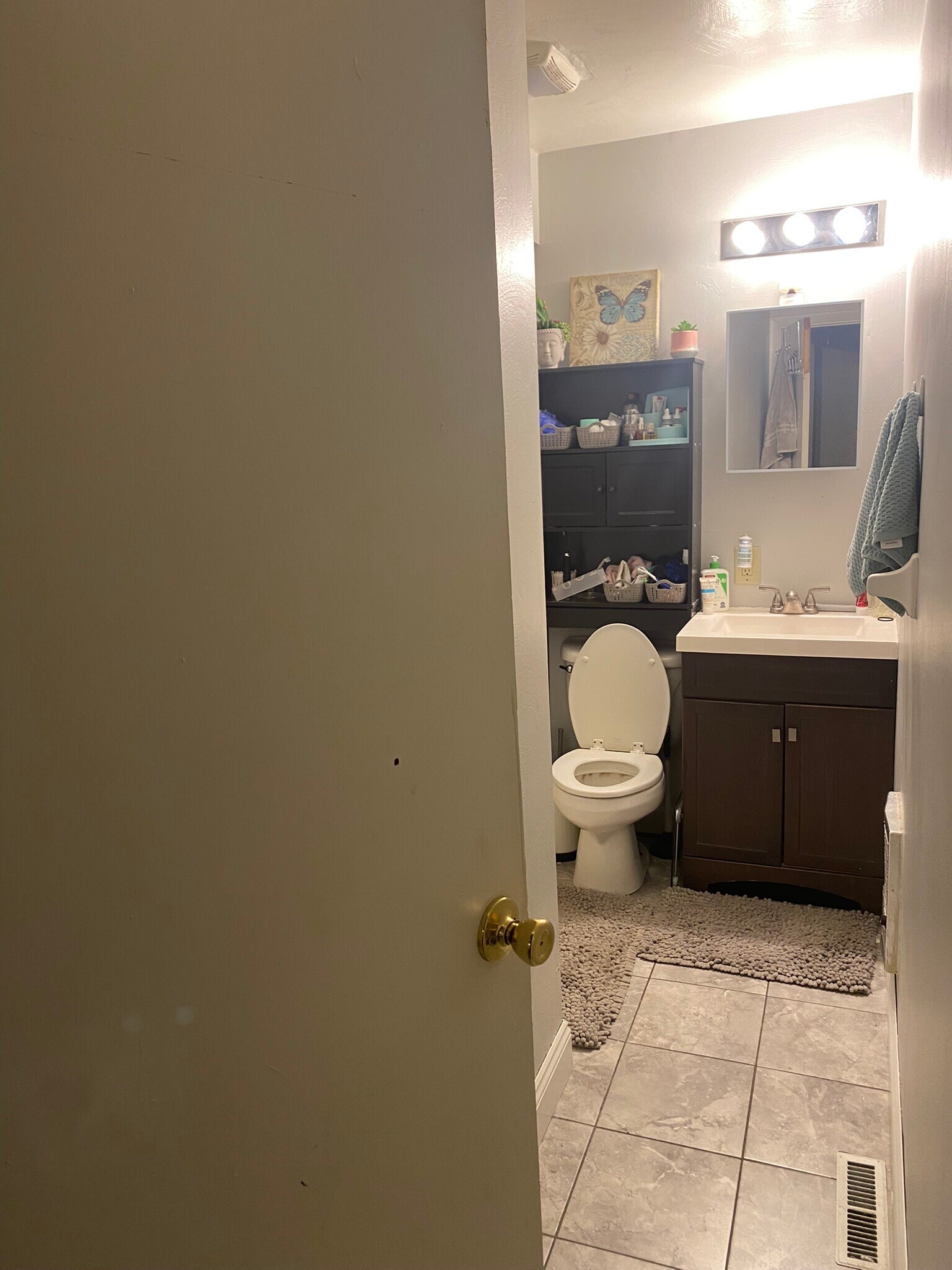 Building Photo - 3209 Ward St