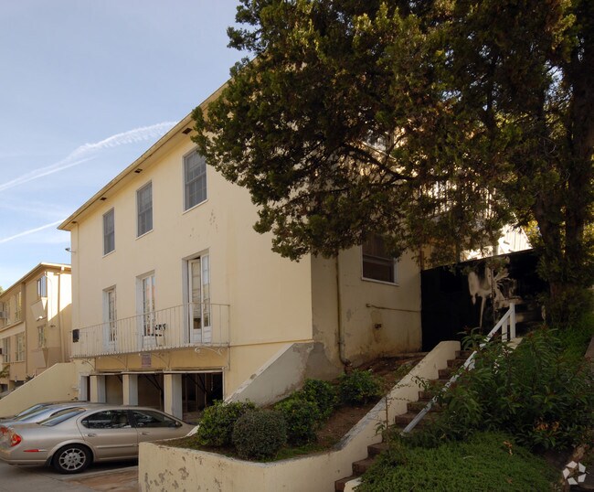 Building Photo - 520 Midvale Ave