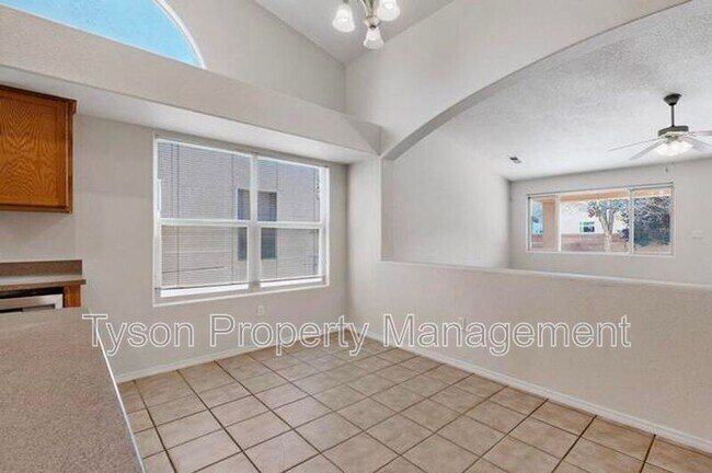 Building Photo - 8012 Corn Mountain Pl NW