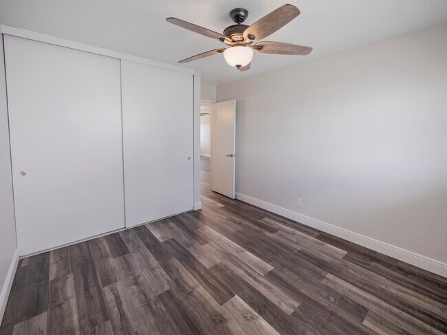 Building Photo - 143 Yacht Club Dr