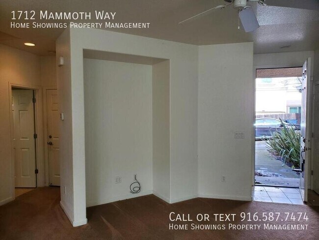 Building Photo - 1712 Mammoth Way