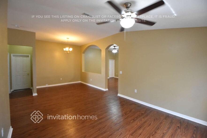 Building Photo - 4212 Wharton Way