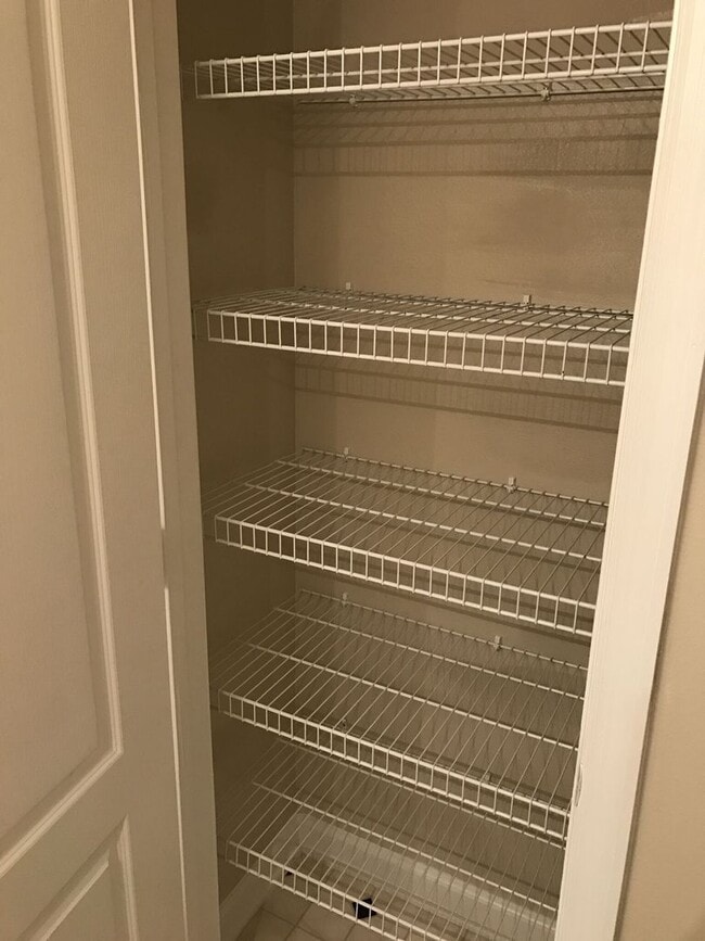 Building Photo - Just Listed!  2/2 Second Floor Unit Located at the Beautiful Mirabella Condominiums