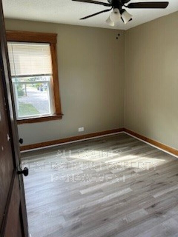 Building Photo - 7700 Goodman Ave