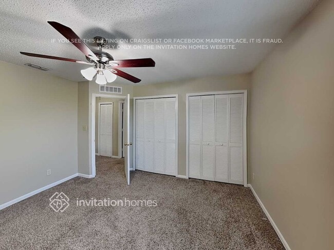 Building Photo - 3907 Kiawa Dr