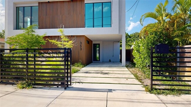 Building Photo - 353 NW 50th St