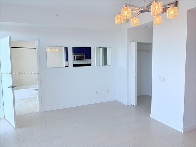 Building Photo - 60 SW 13th St