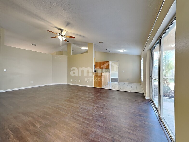 Building Photo - 11234 Andy Dr