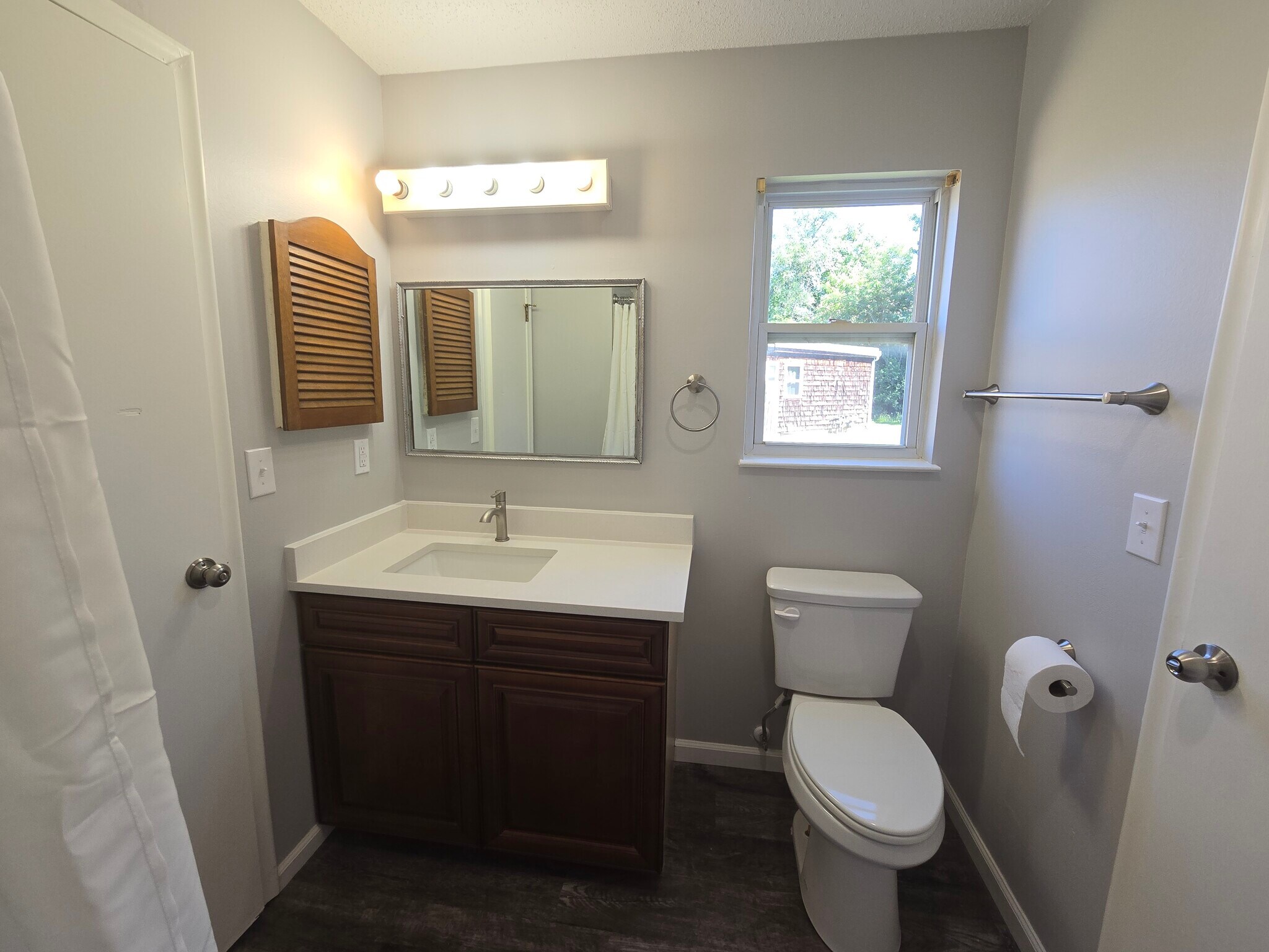 Bathroom 2 - 11315 Calico Dr