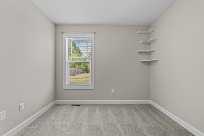 Building Photo - New build single family home!