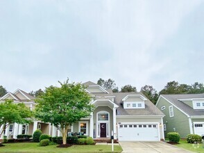 Building Photo - Exquisite 5-Bedroom Home in Sajo Farm! Com...