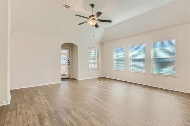 Building Photo - 113 Lily Turf Cove