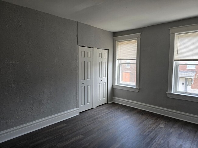 Building Photo - 548-550 Eiler Street