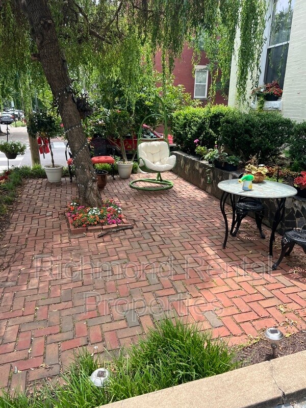 Primary Photo - 1603 Hanover Ave