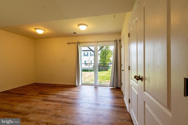 Building Photo - 15304 Pocopson Creek Way