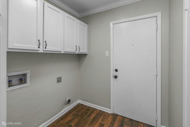 Building Photo - 10312 Cortez Dr