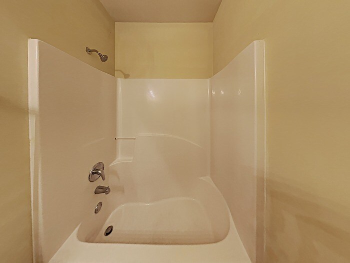 Building Photo - 7117 Cavender Dr SW