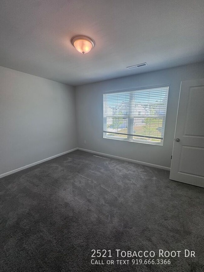 Building Photo - 2521 Tobacco Root Dr